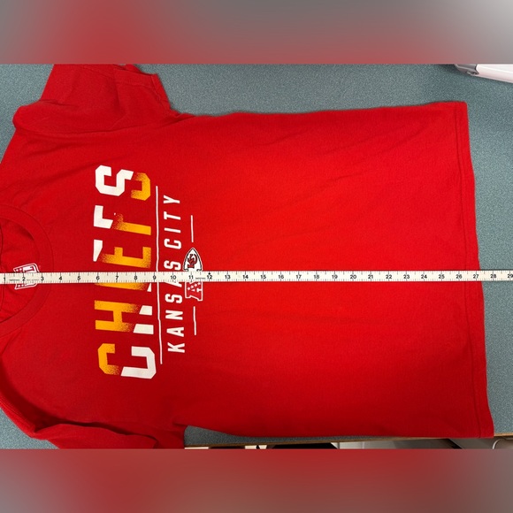 NFL Kansas City Chiefs Est 60 Red T-Shirt Women’s Small Red - Picture 4 of 7